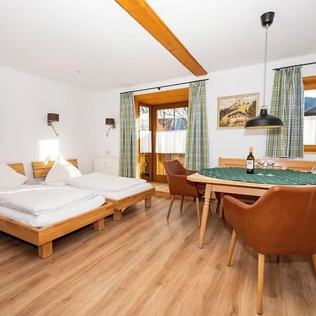 Apartmán Alphirt Ferienwohnungen